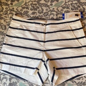 Nautica shorts 5in inseam pockets NWT